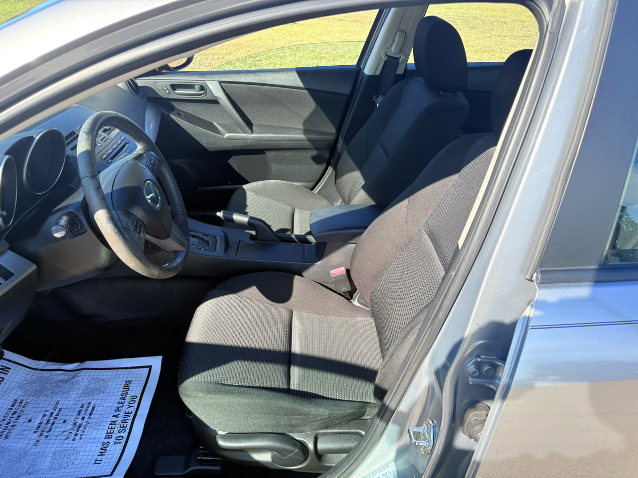 Used 2012 MAZDA MAZDA3 i Touring image 30