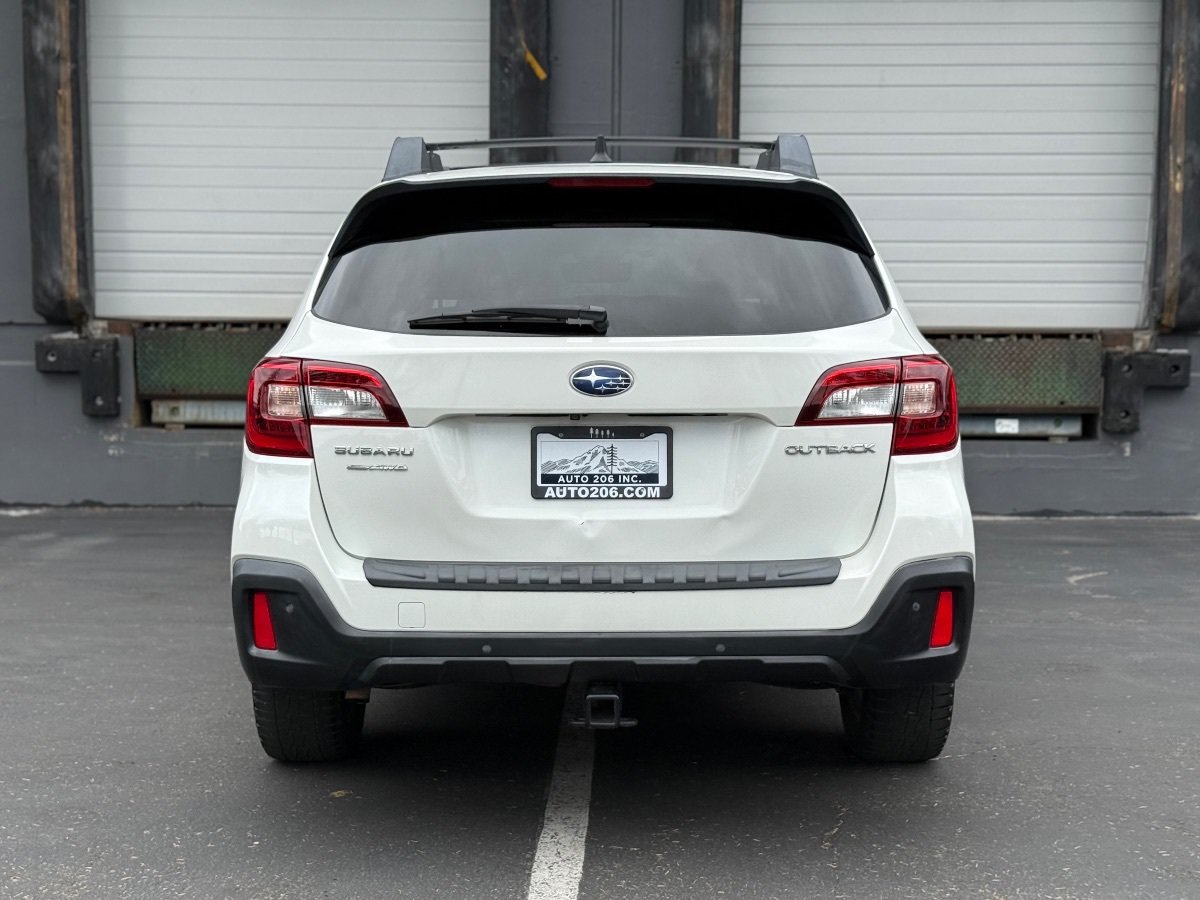 Used 2018 Subaru Outback 2.5i Limited AWD/4WD image 4