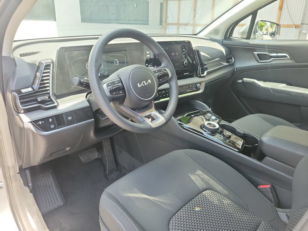 Certified 2024 Kia Sportage LX FWD image 17