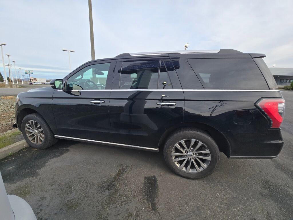 Used 2018 Ford Expedition Limited image 8
