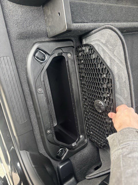 Used 2025 RAM 1500 Laramie w/ Sport Appearance Package image 33