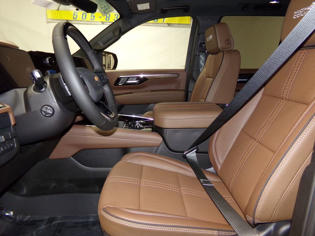 New 2026 Chevrolet Tahoe High Country image 18