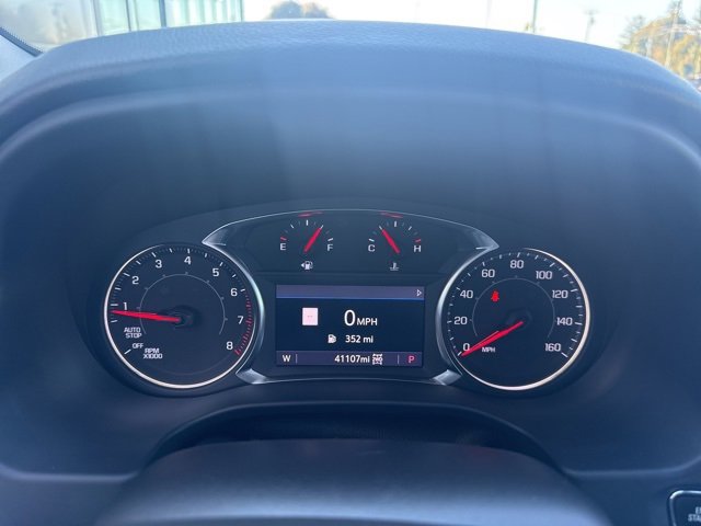 Used 2023 GMC Acadia SLT w/ Elevation Edition image 24