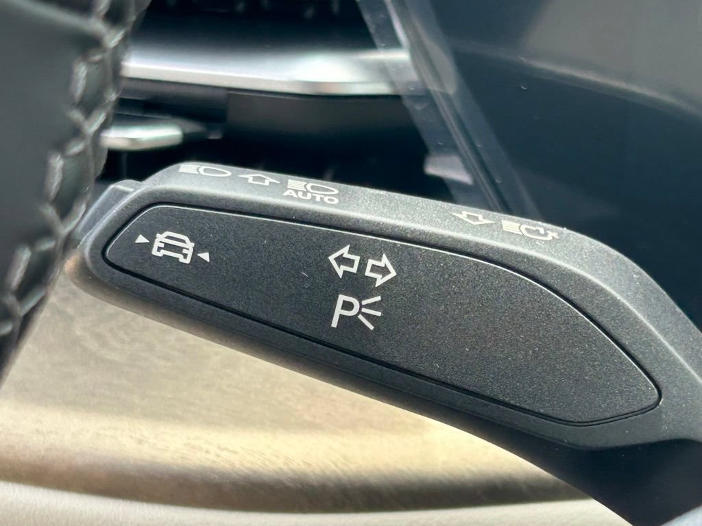 Used 2025 Audi Q5 Premium Plus AWD/4WD image 28