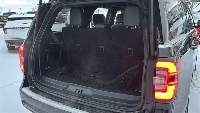 Used 2023 Ford Expedition Limited image 31