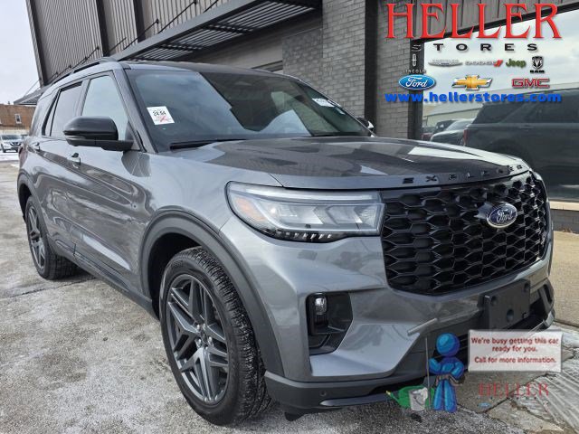 Used 2025 Ford Explorer ST