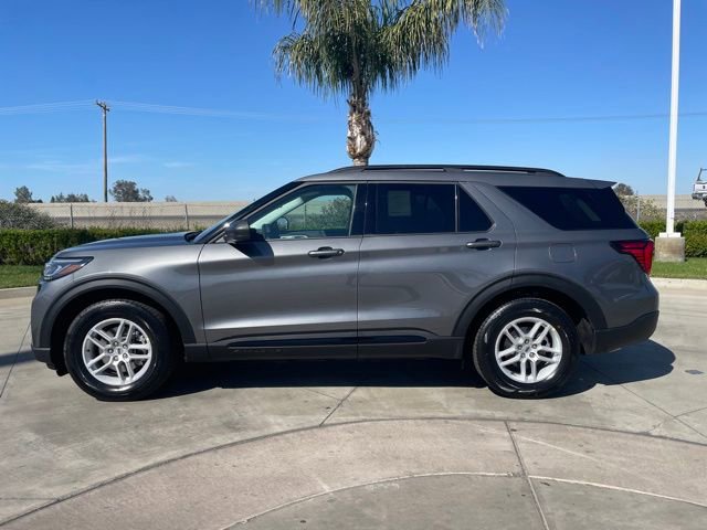 New 2026 Ford Explorer Active w/ Active Comfort Package RWD image 2