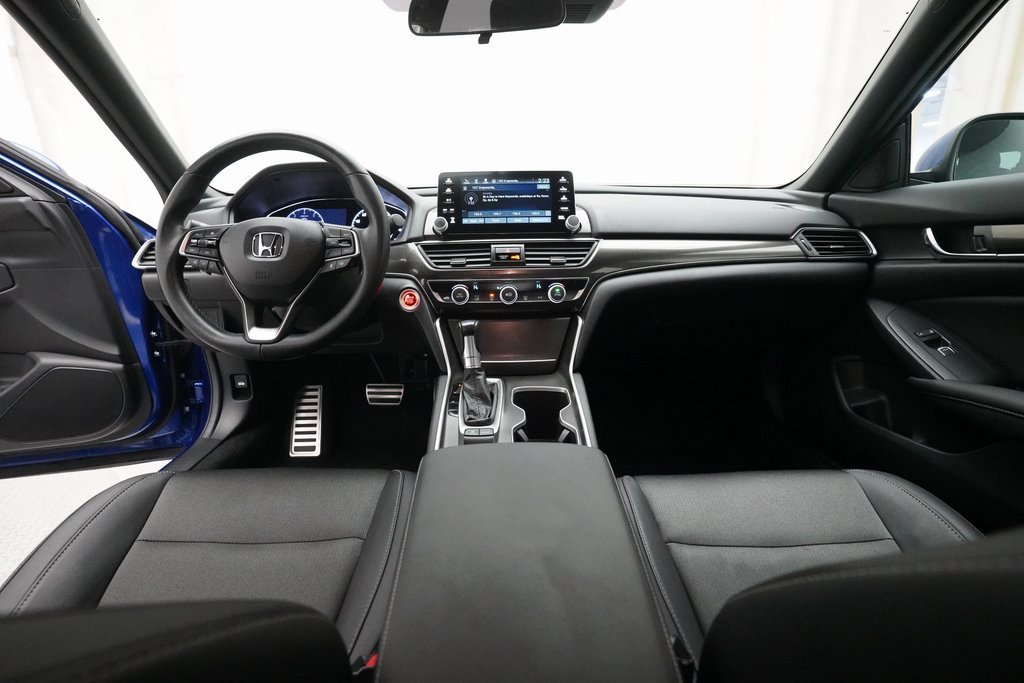 Used 2020 Honda Accord Sport image 5