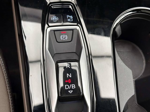 Used 2025 Audi A6 e-tron Premium w/ Ultra Package AWD/4WD image 27