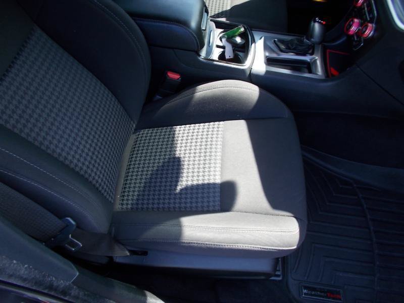 Used 2020 Dodge Charger R/T w/ Blacktop Package RWD image 19