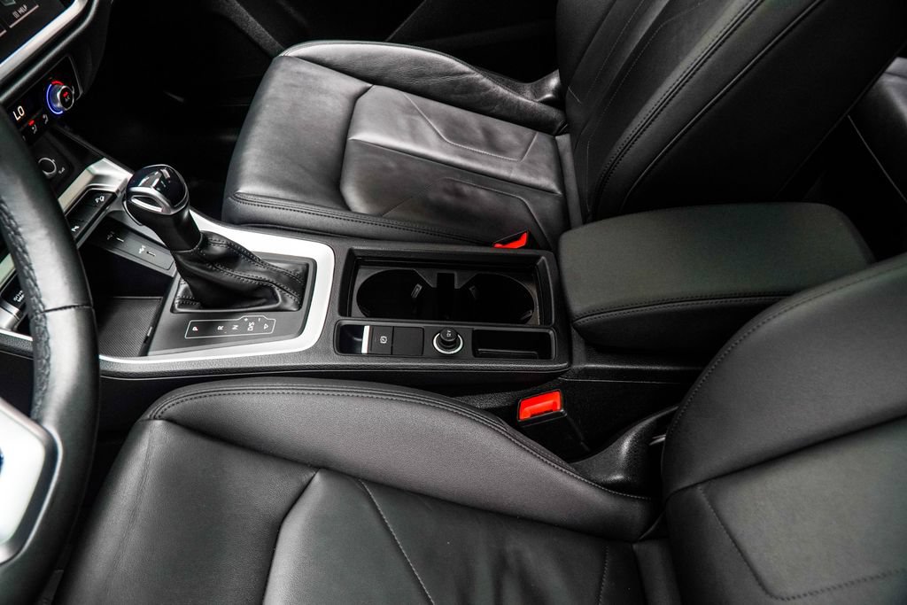 Used 2025 Audi Q3 2.0T Premium AWD/4WD image 21