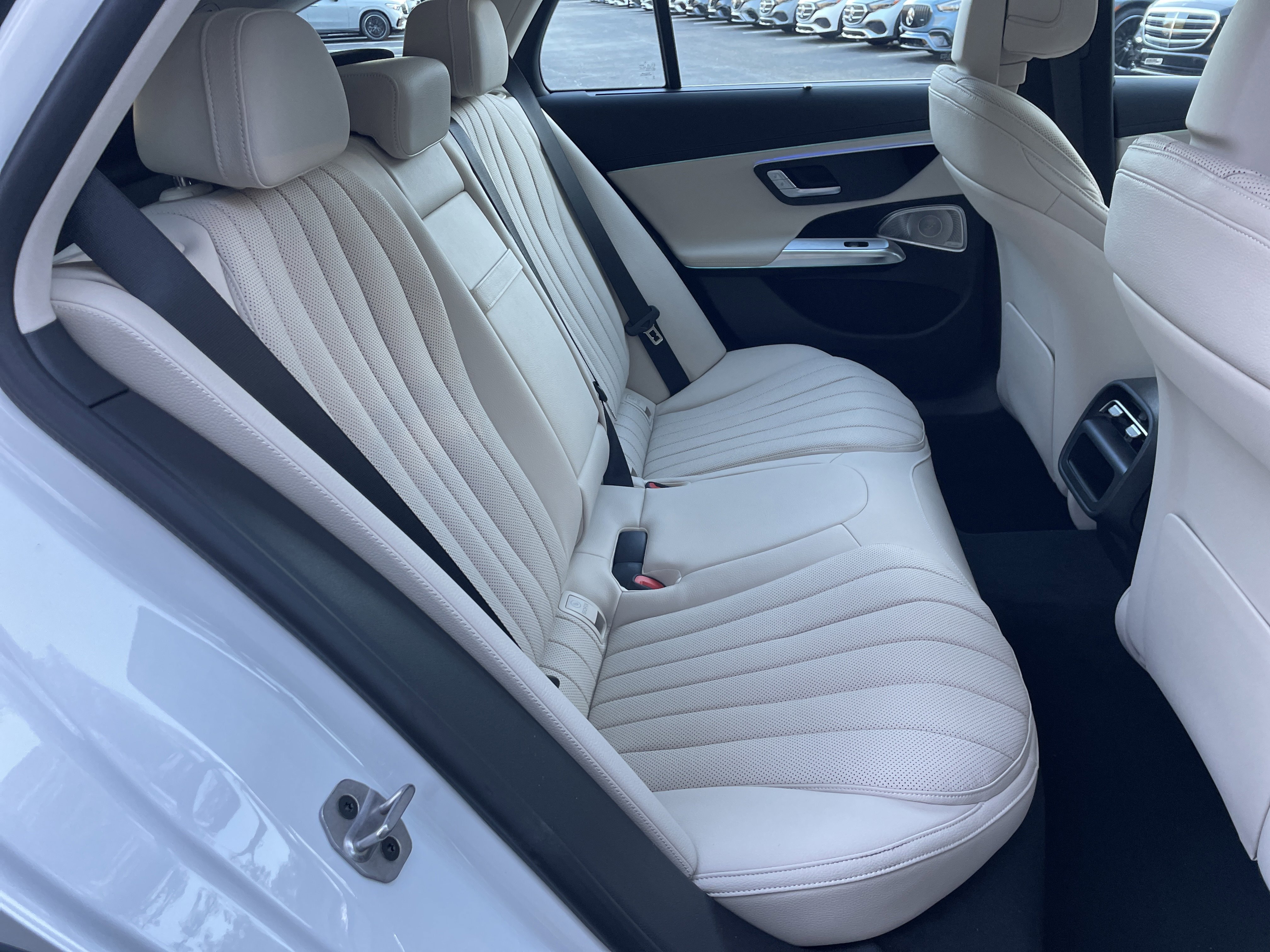 New 2026 Mercedes-Benz E 450 4MATIC All-Terrain Wagon image 41