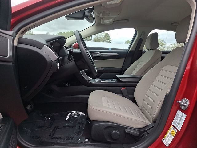 Used 2020 Ford Fusion S image 15