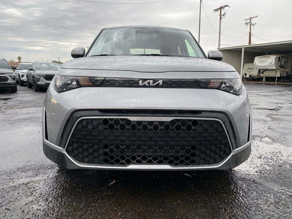 Used 2024 Kia Soul FWD image 12
