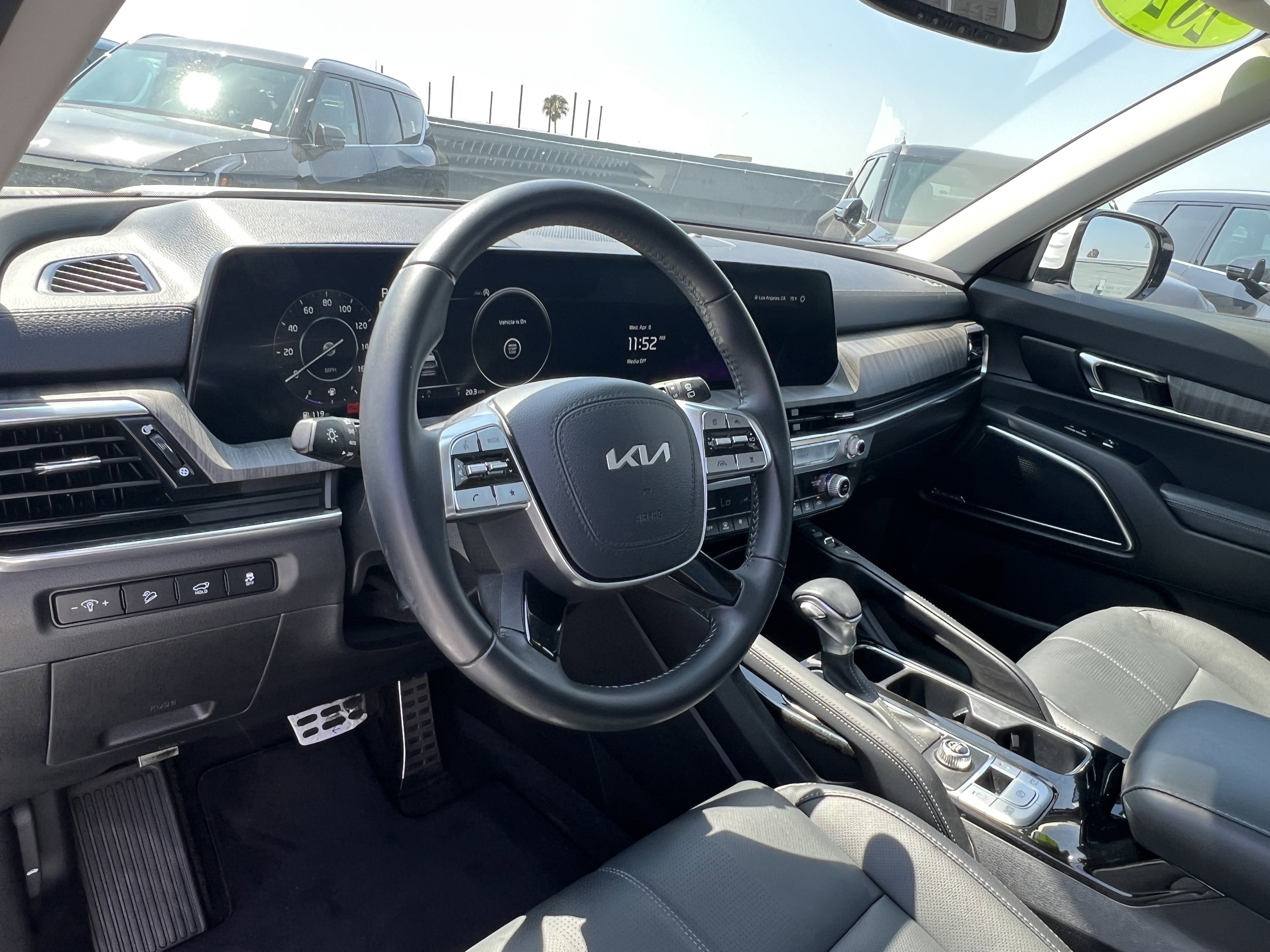 Certified 2024 Kia Telluride SX image 24