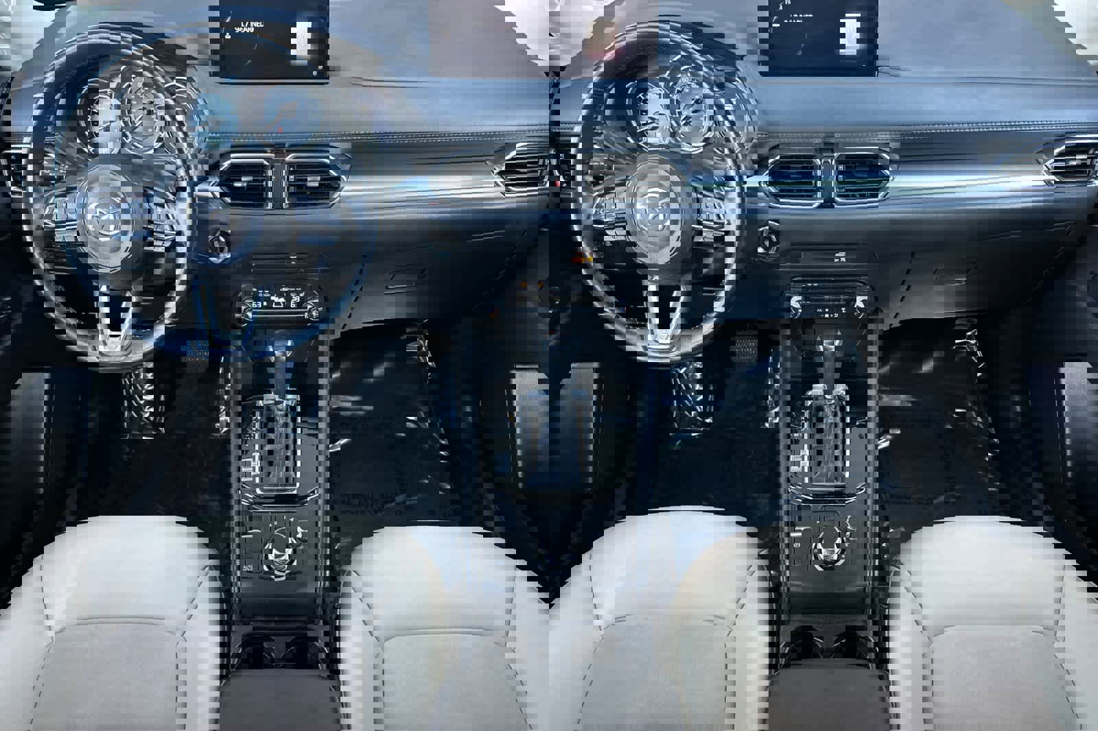 Used 2021 MAZDA CX-5 Touring image 3