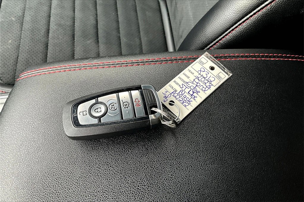 Used 2023 Ford Edge ST-Line image 32