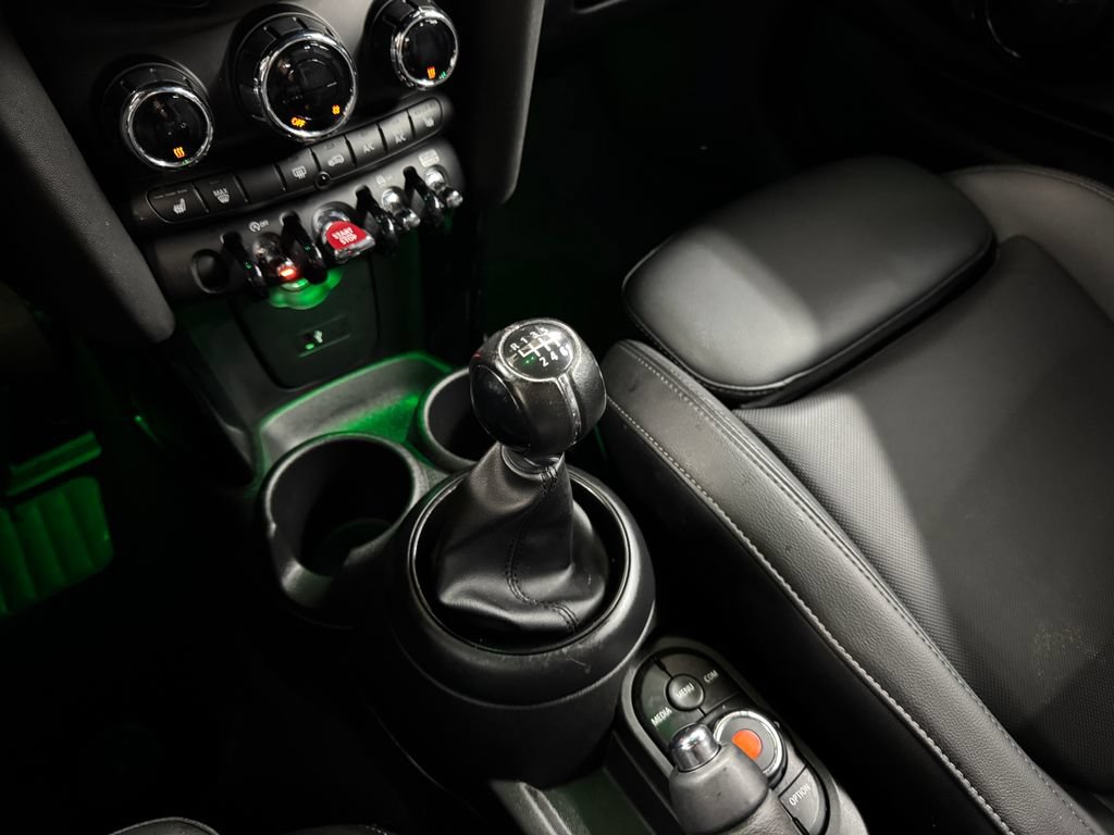 Used 2019 MINI Cooper S FWD image 24