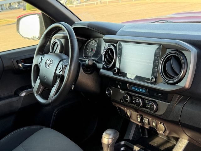 Used 2021 Toyota Tacoma TRD Sport RWD image 38