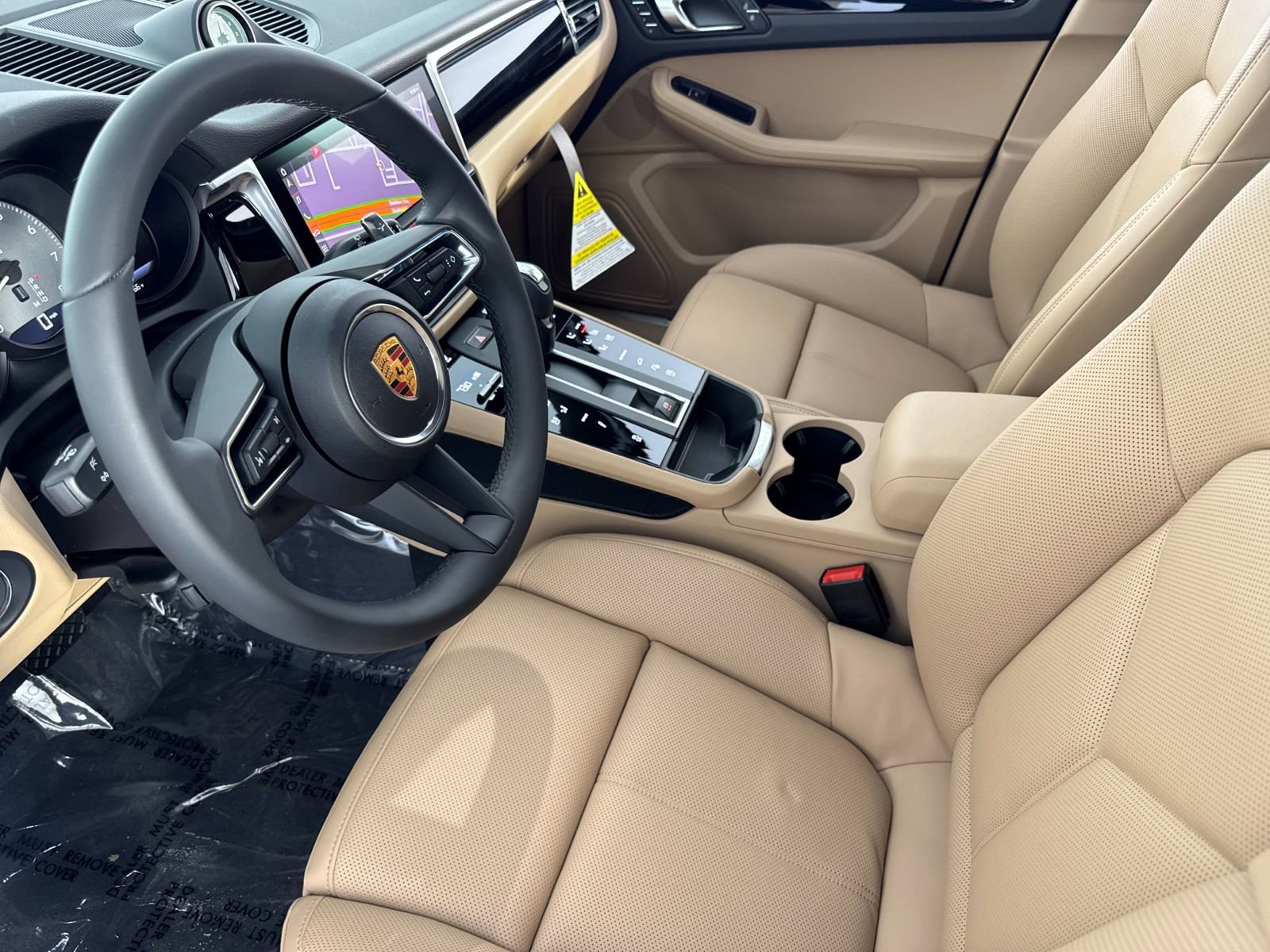 New 2026 Porsche Macan S AWD/4WD image 4