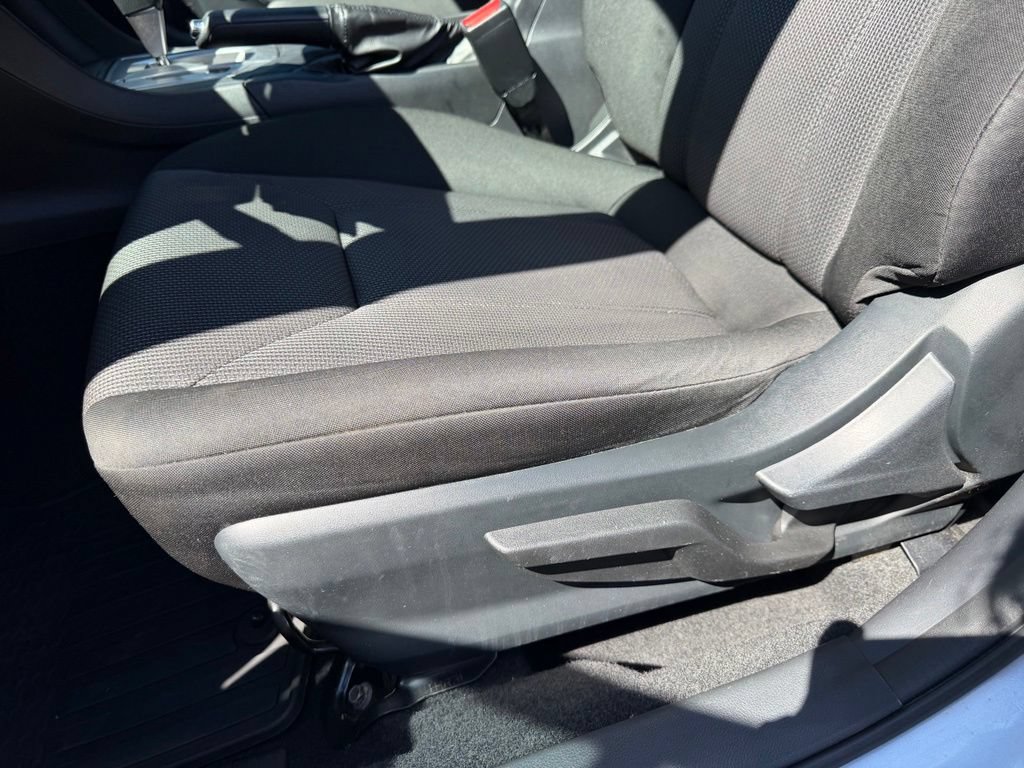 Used 2018 Subaru Impreza 2.0i Premium w/ Eyesight & BSD & Rcta AWD/4WD image 14