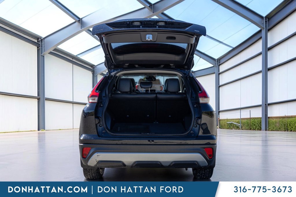 Used 2022 Mitsubishi Eclipse Cross AWD image 25