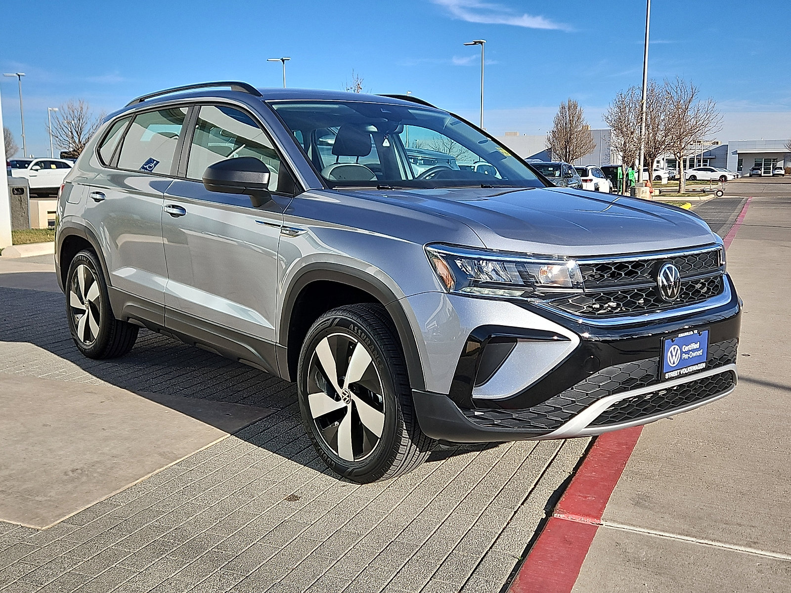 Certified 2024 Volkswagen Taos S image 4