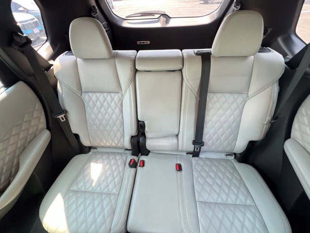 Used 2023 Mitsubishi Outlander SEL AWD/4WD image 13
