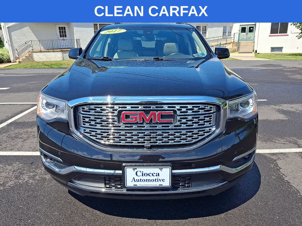 Used 2017 GMC Acadia Denali w/ Technology Package FWD image 2