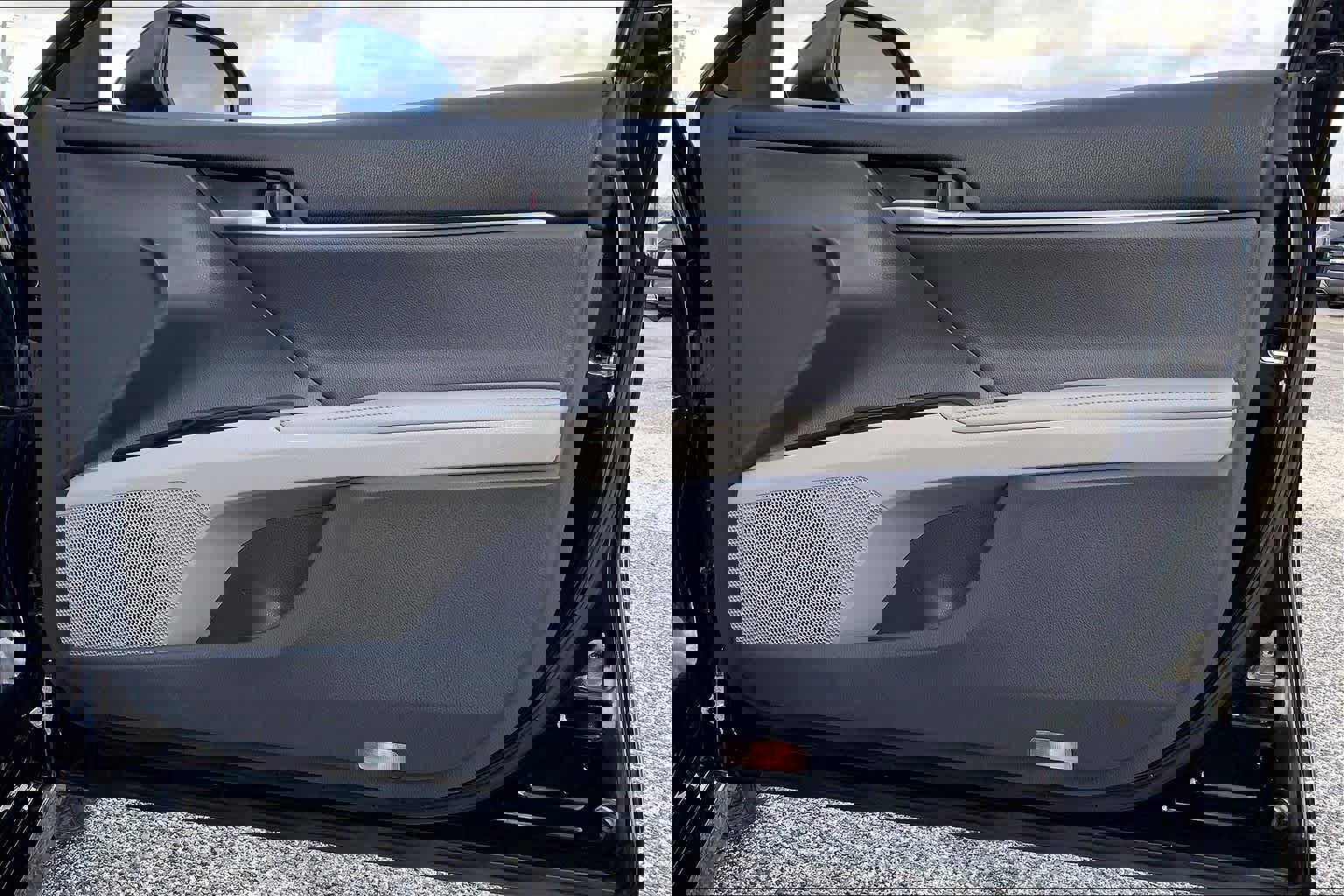 Used 2019 Toyota Camry XLE image 22