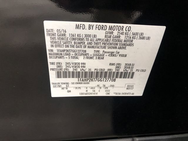 Used 2016 Ford Taurus SHO w/ Equipment Group 401A image 33