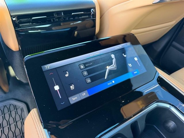 New 2026 Jeep Grand Wagoneer Summit AWD/4WD image 12