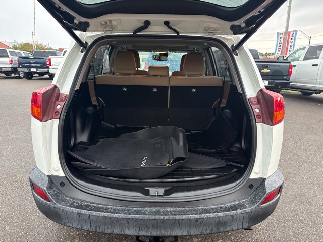 Used 2015 Toyota RAV4 Limited w/ Technology Package FWD image 12
