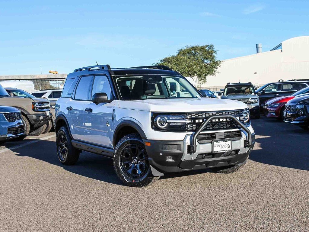 New 2025 Ford Bronco Sport Outer Banks w/ Sasquatch Outer Banks Package image 1