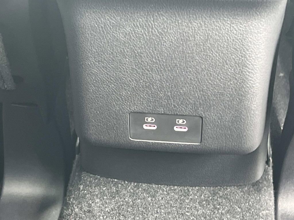 New 2026 Mitsubishi Outlander Sport SE image 17