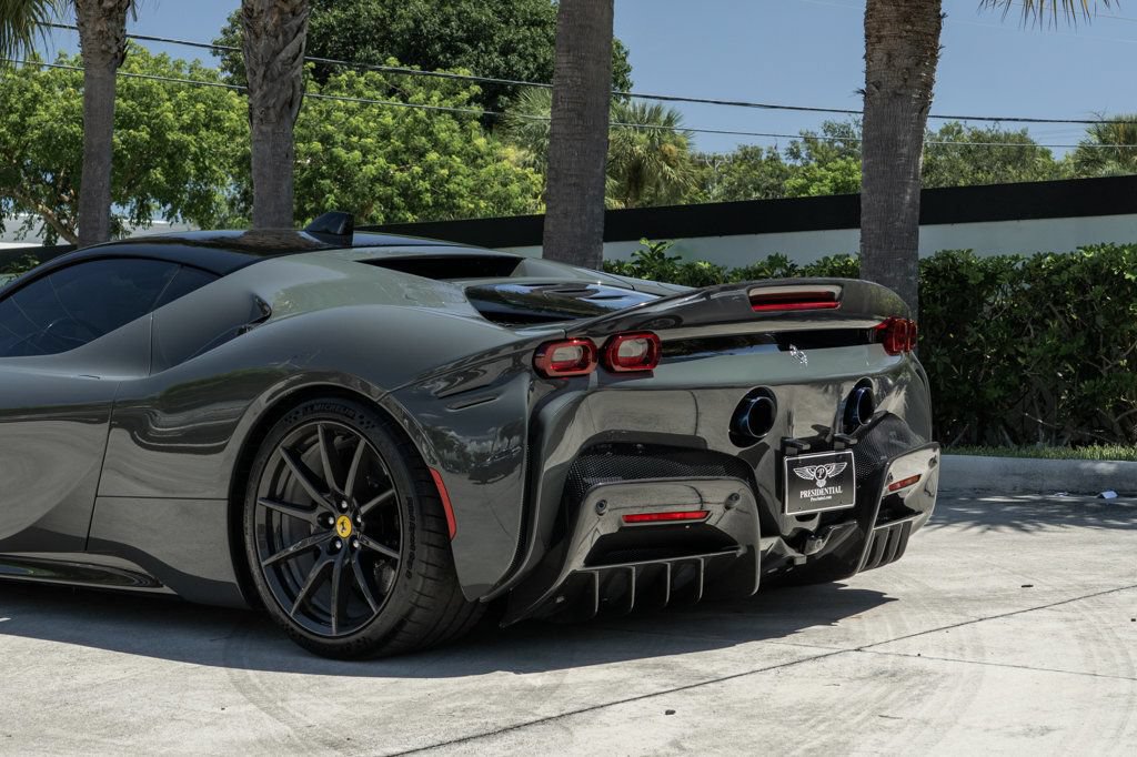 Used 2022 Ferrari SF90 Stradale AWD/4WD image 7
