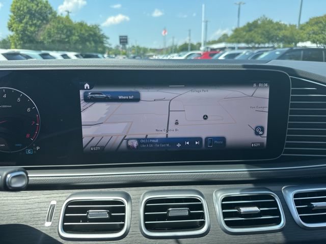 Used 2026 Mercedes-Benz GLS 450 4MATIC image 16
