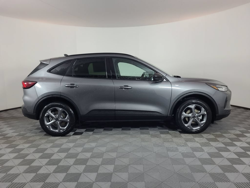 New 2026 Ford Escape ST-Line w/ Tech Pack #1 AWD/4WD video 2