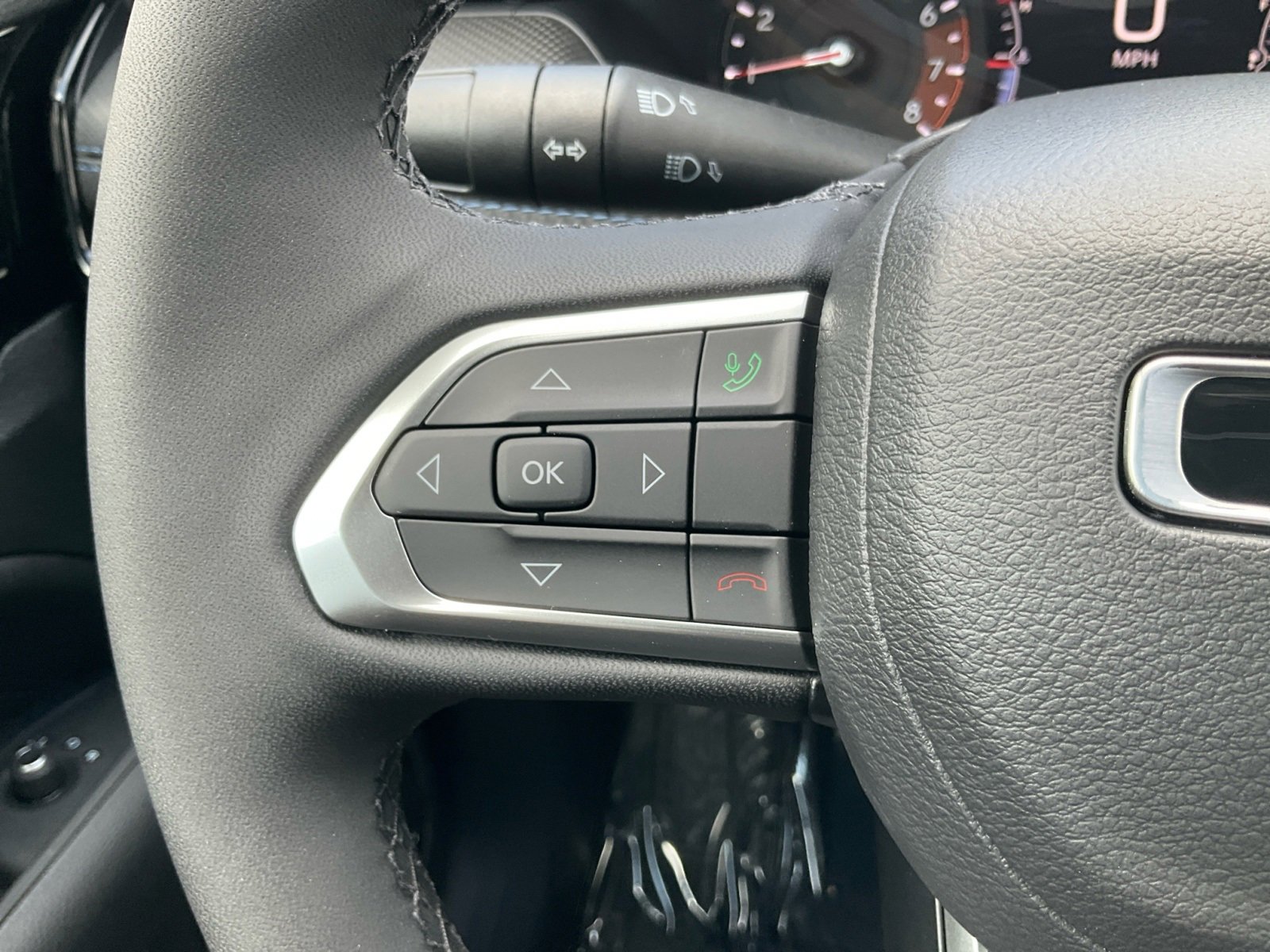 New 2025 Jeep Compass Limited w/ Sun & Sound Group image 18