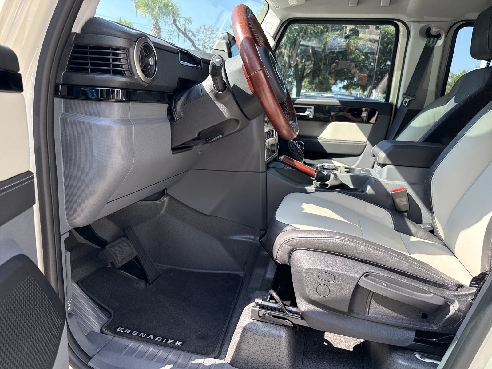 Used 2026 INEOS Grenadier Station Wagon AWD/4WD image 19