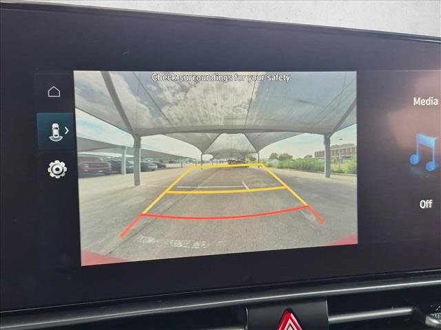 Used 2023 Hyundai Elantra SEL w/ Convenience Package FWD image 14
