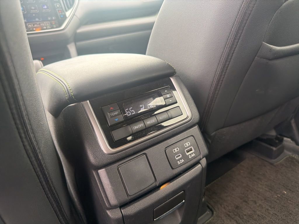 Used 2024 Subaru Ascent Onyx Edition AWD/4WD image 13