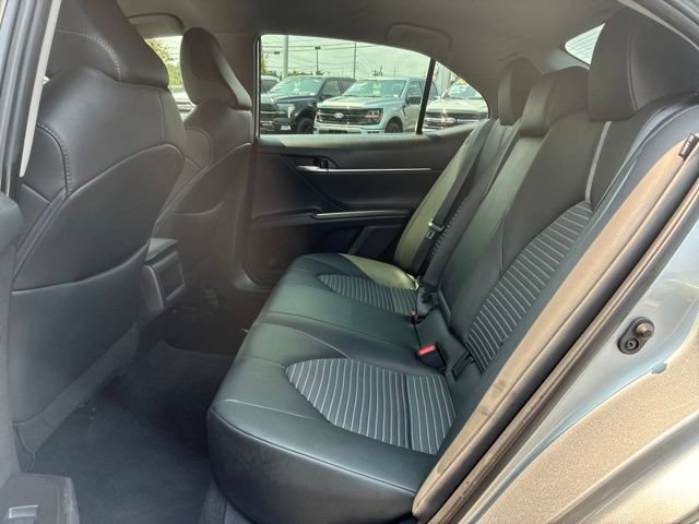 Used 2024 Toyota Camry SE FWD image 17