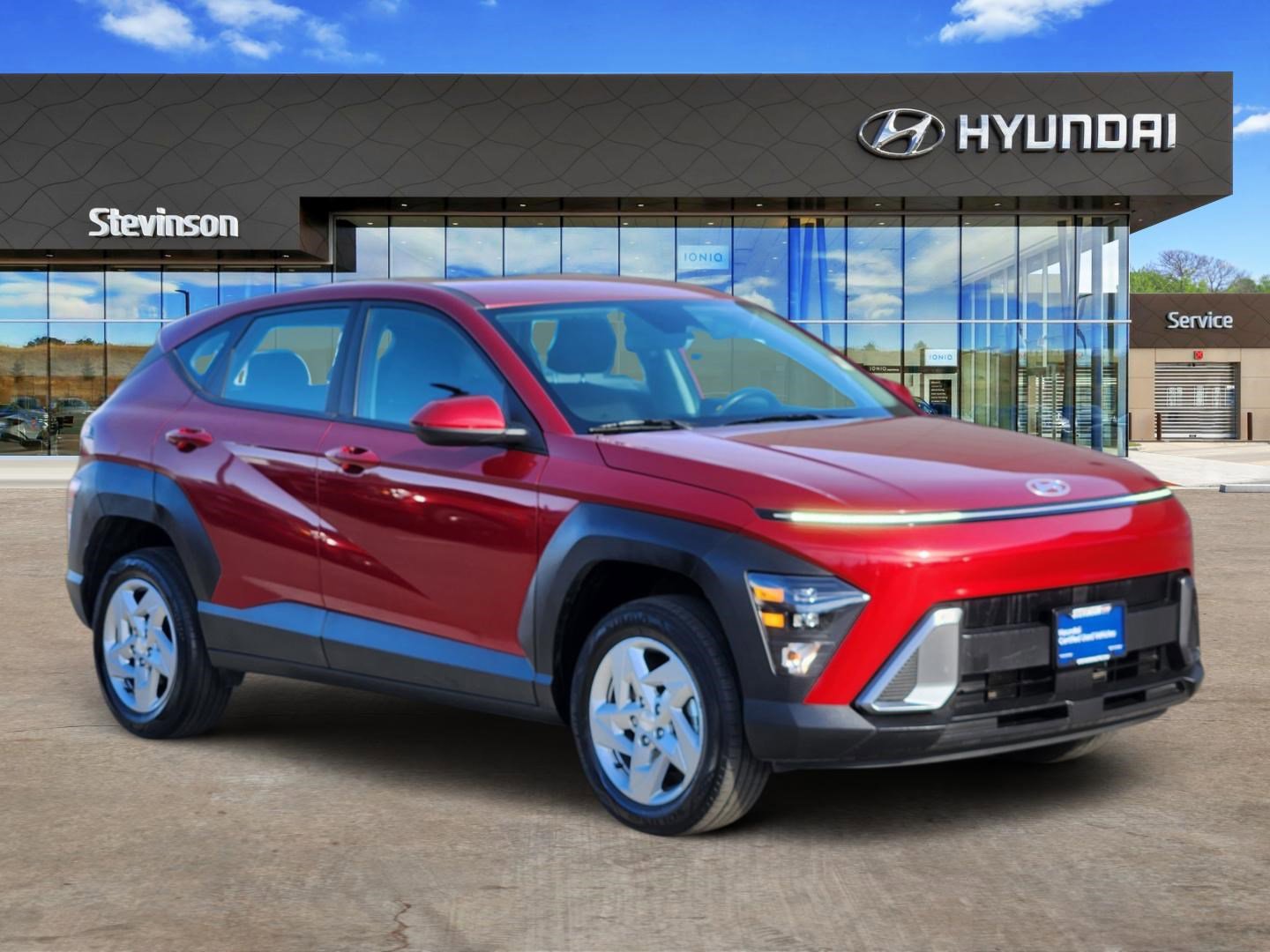 Certified 2024 Hyundai Kona SE image 5