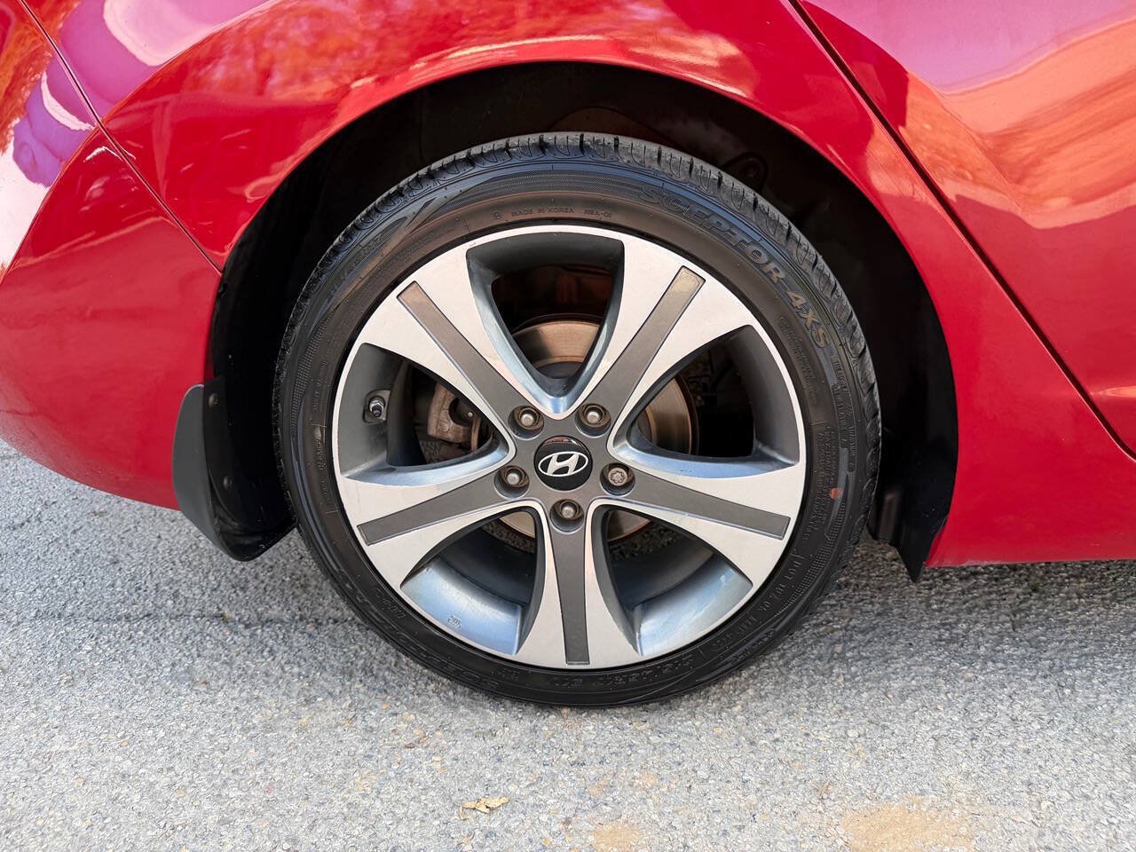 Used 2014 Hyundai Elantra Sport FWD image 32