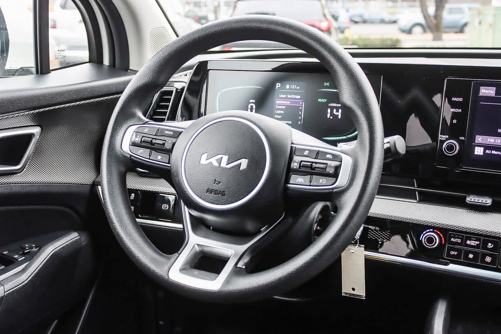 Used 2023 Kia Sportage LX image 14