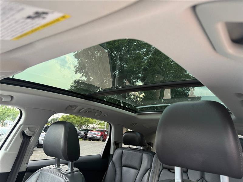 Used 2018 Audi Q7 2.0T Premium Plus w/ Premium Plus Package AWD/4WD image 22