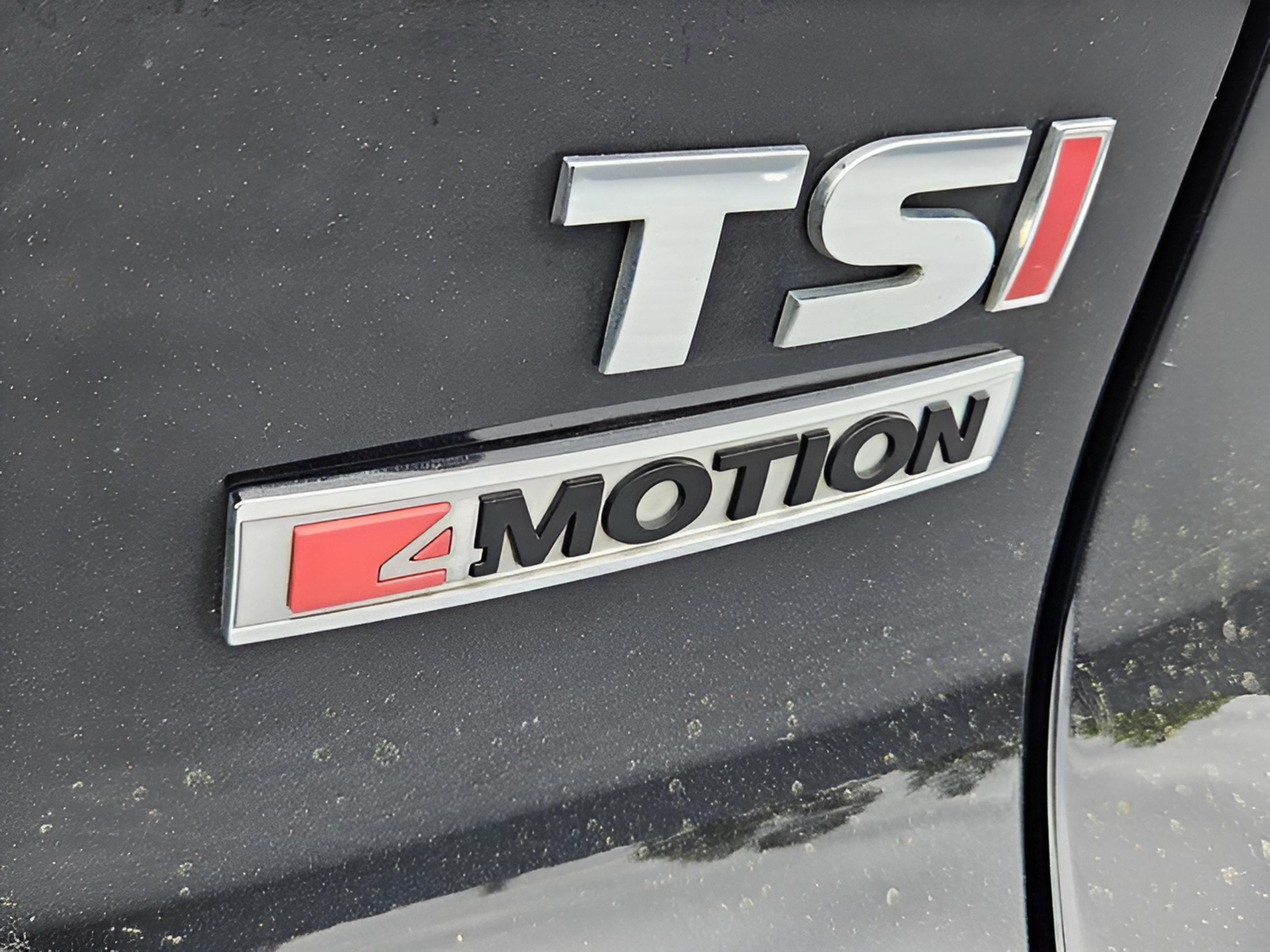 Used 2016 Volkswagen Tiguan S AWD/4WD image 6