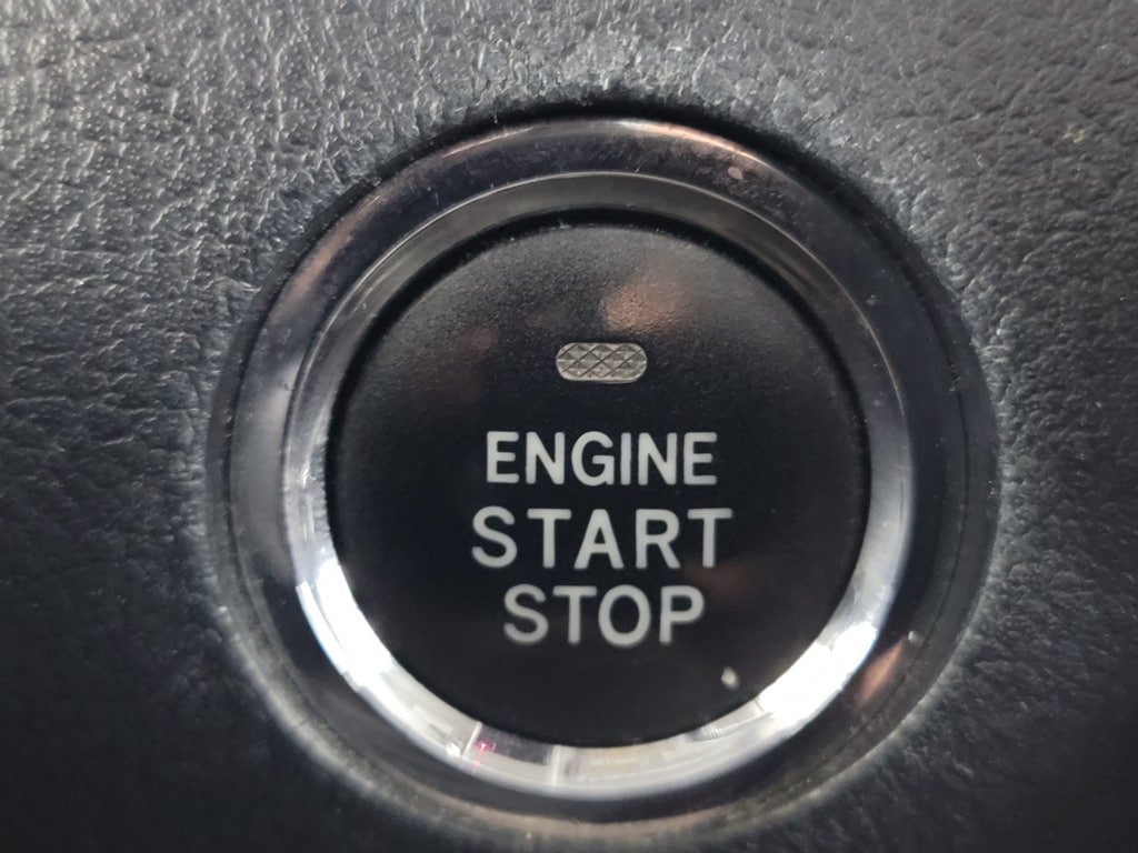 Used 2014 Toyota 4Runner Limited AWD/4WD image 19