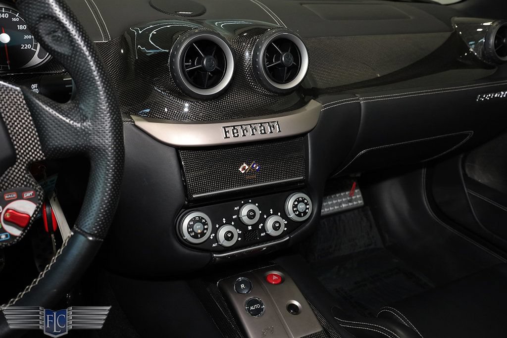 Used 2011 Ferrari 599 GTB Fiorano RWD image 32